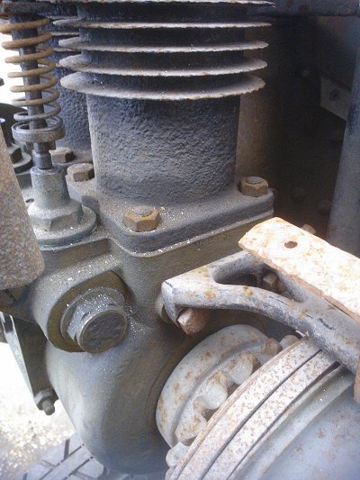 Phanomobil Vertical Twin Motor