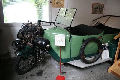 {short description of image}